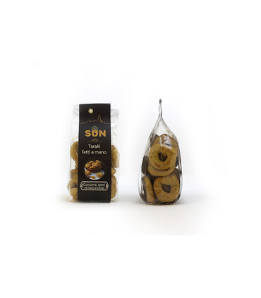 Taralli fatti a mano alla curcuma